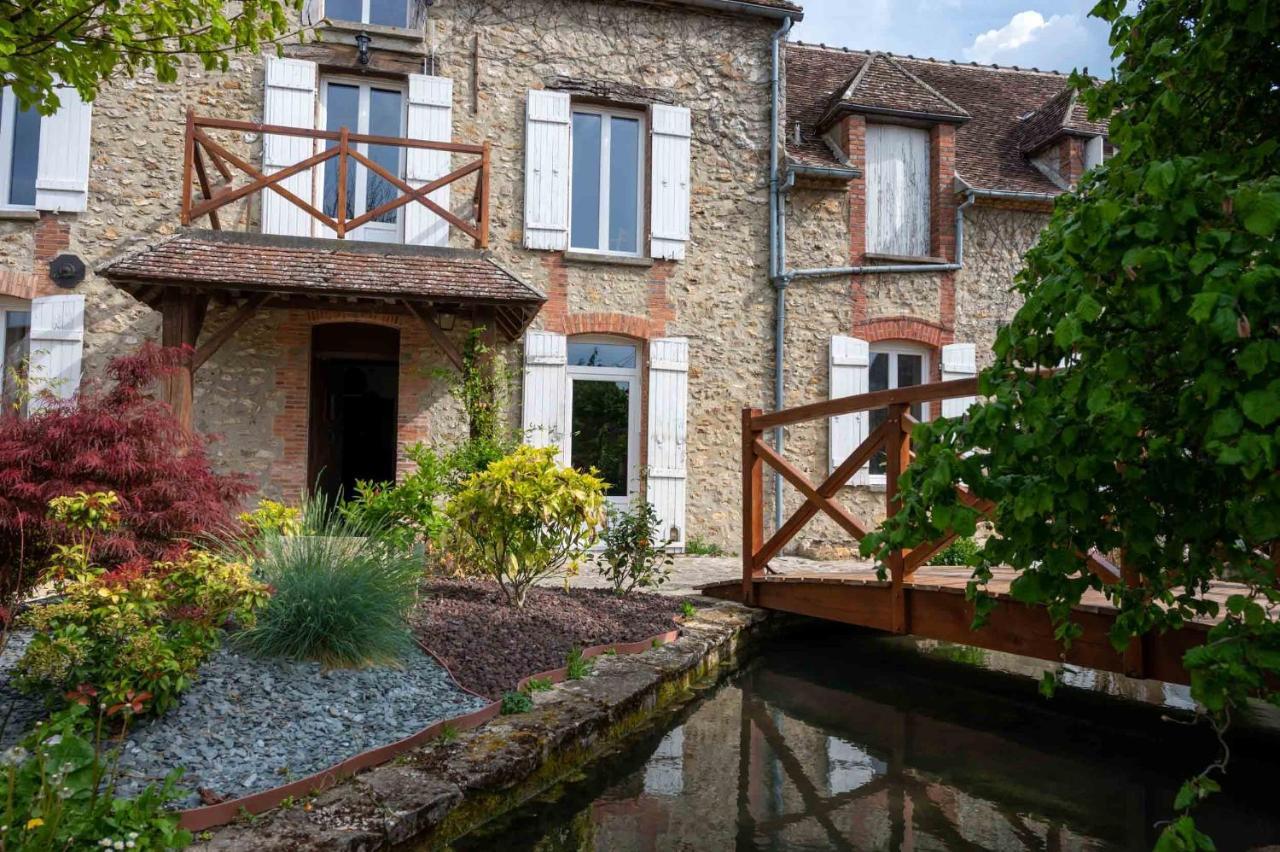 Le Moulin De Cutesson O Dela Du M Bed & Breakfast Villenauxe Exterior photo